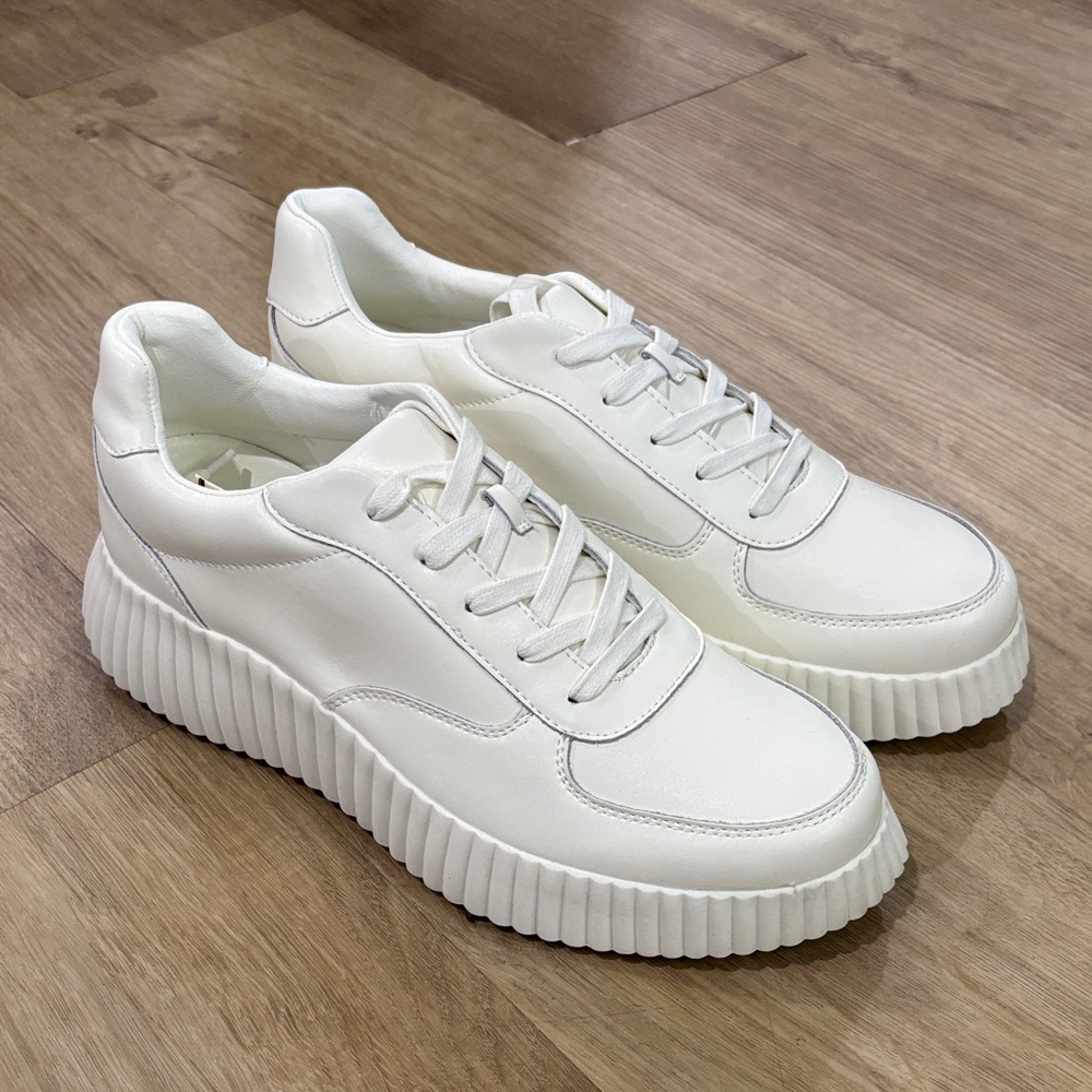 NEW Women’s My Soft Platform Leather Sneakers